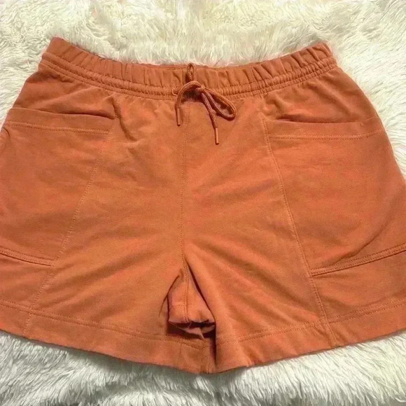 Athleta Retroterry Short - Picture 3 of 8